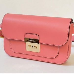 NWT Michael Kors Sloan Editor Small Flap Belt Bag